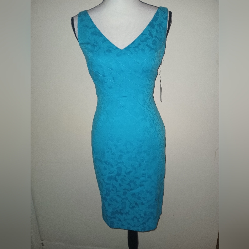 Evan Picone Ocean 🌊 Turquoise Blue Built Into The Fabric Floral Midi Dress SZ6
